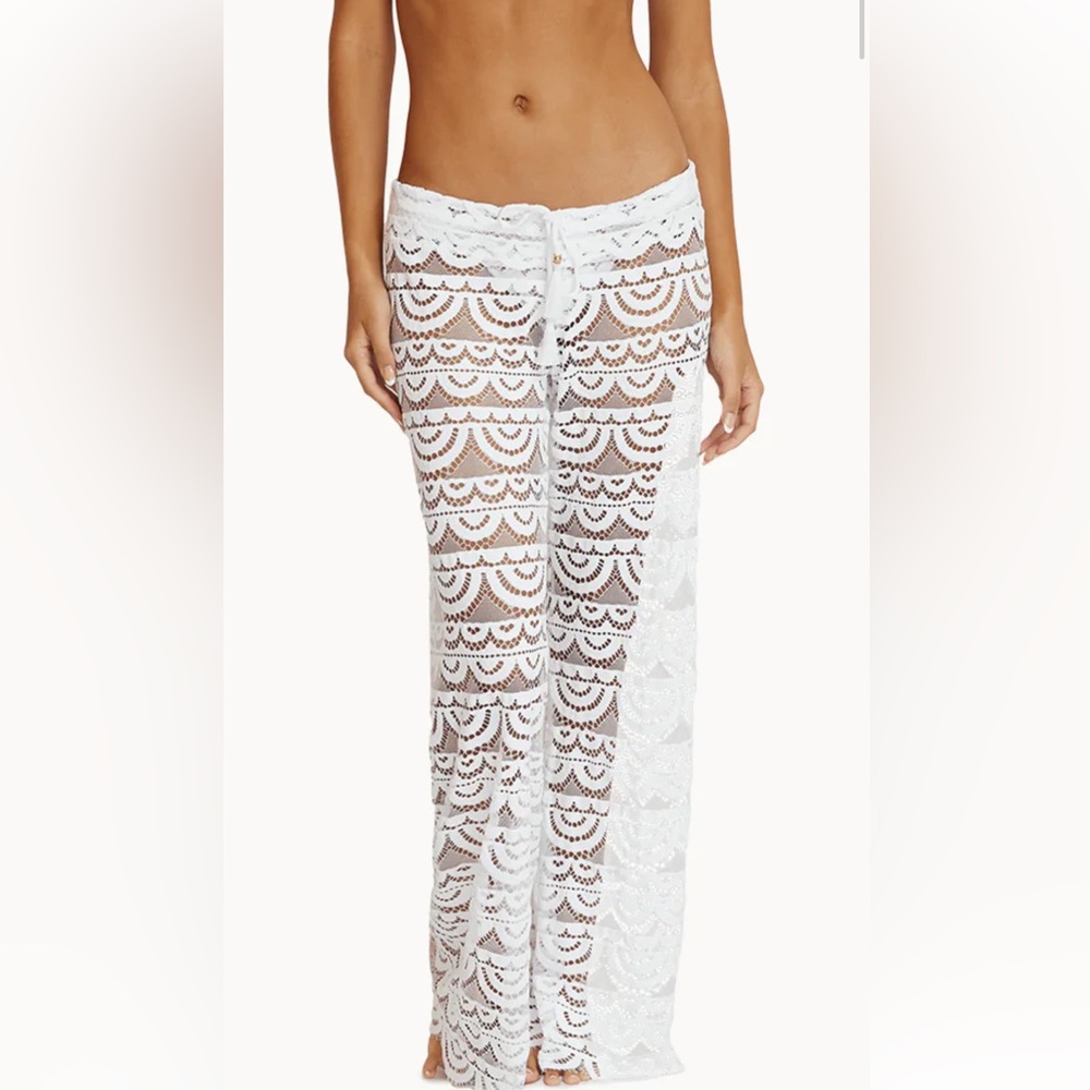 PQ lace bottoms and pants set